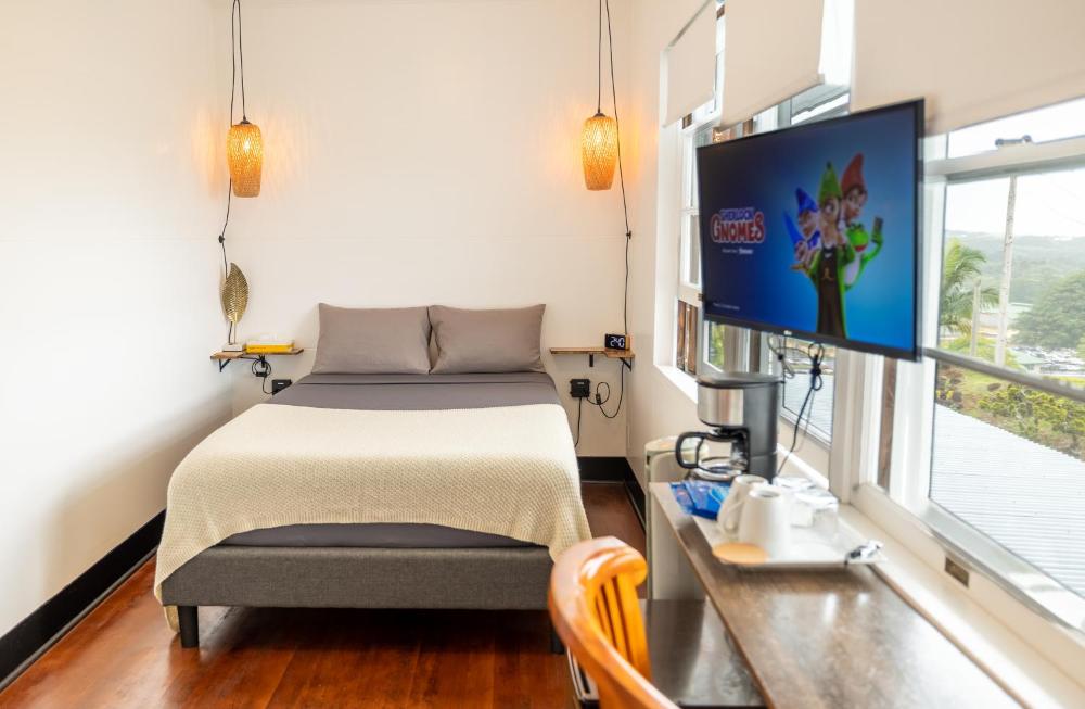 Budget Double Room interior